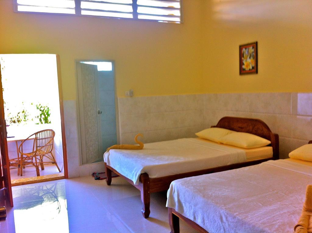 Captain Chim S Guesthouse Kampot Zimmer foto